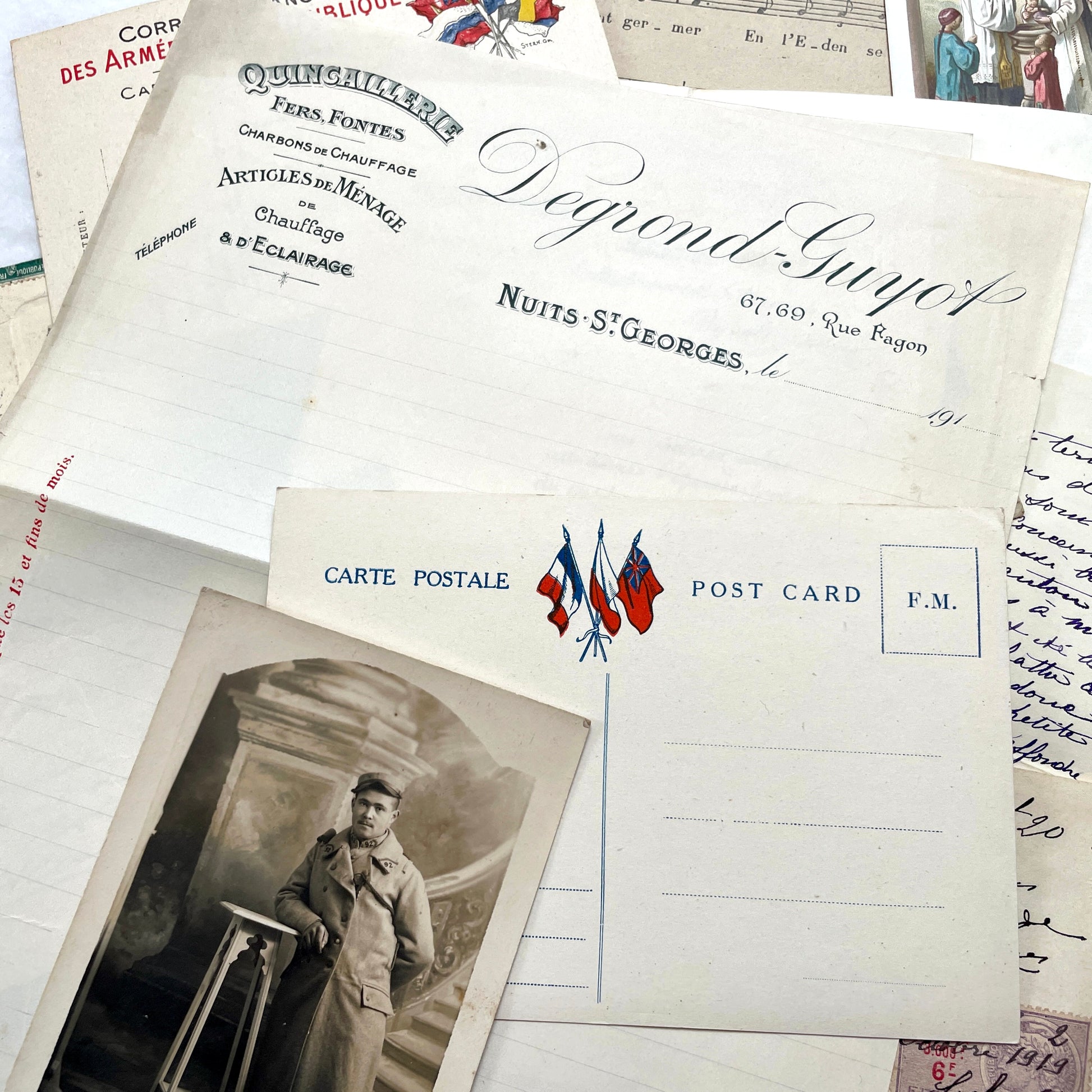 Lot of 20 French historical documents from the 1910s WWI era, including handwritten letters, postcards, and military correspo