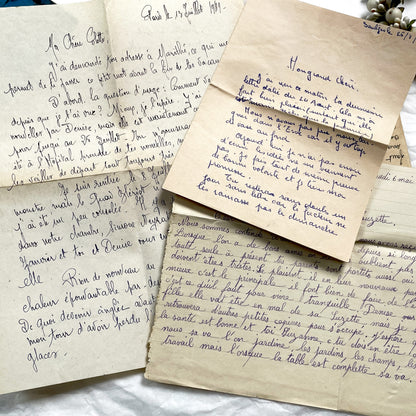 1940s - 20 French letters - Bundle of Antique French Letters – Handwritten 1940s Ephemera – Cursive Script, Ink, Mixed Paper Styles