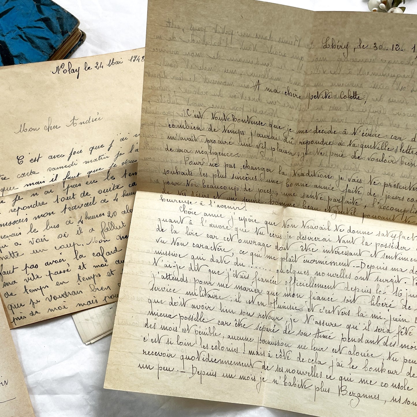 1940s - 20 French letters - Bundle of Antique French Letters – Handwritten 1940s Ephemera – Cursive Script, Ink, Mixed Paper Styles