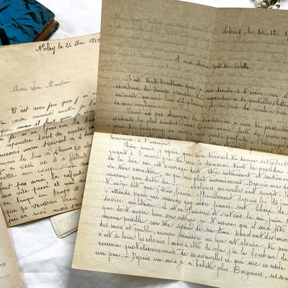 1940s - 20 French letters - Bundle of Antique French Letters – Handwritten 1940s Ephemera – Cursive Script, Ink, Mixed Paper Styles