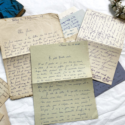 1940s - 20 French letters - Bundle of Antique French Letters – Handwritten 1940s Ephemera – Cursive Script, Ink, Mixed Paper Styles