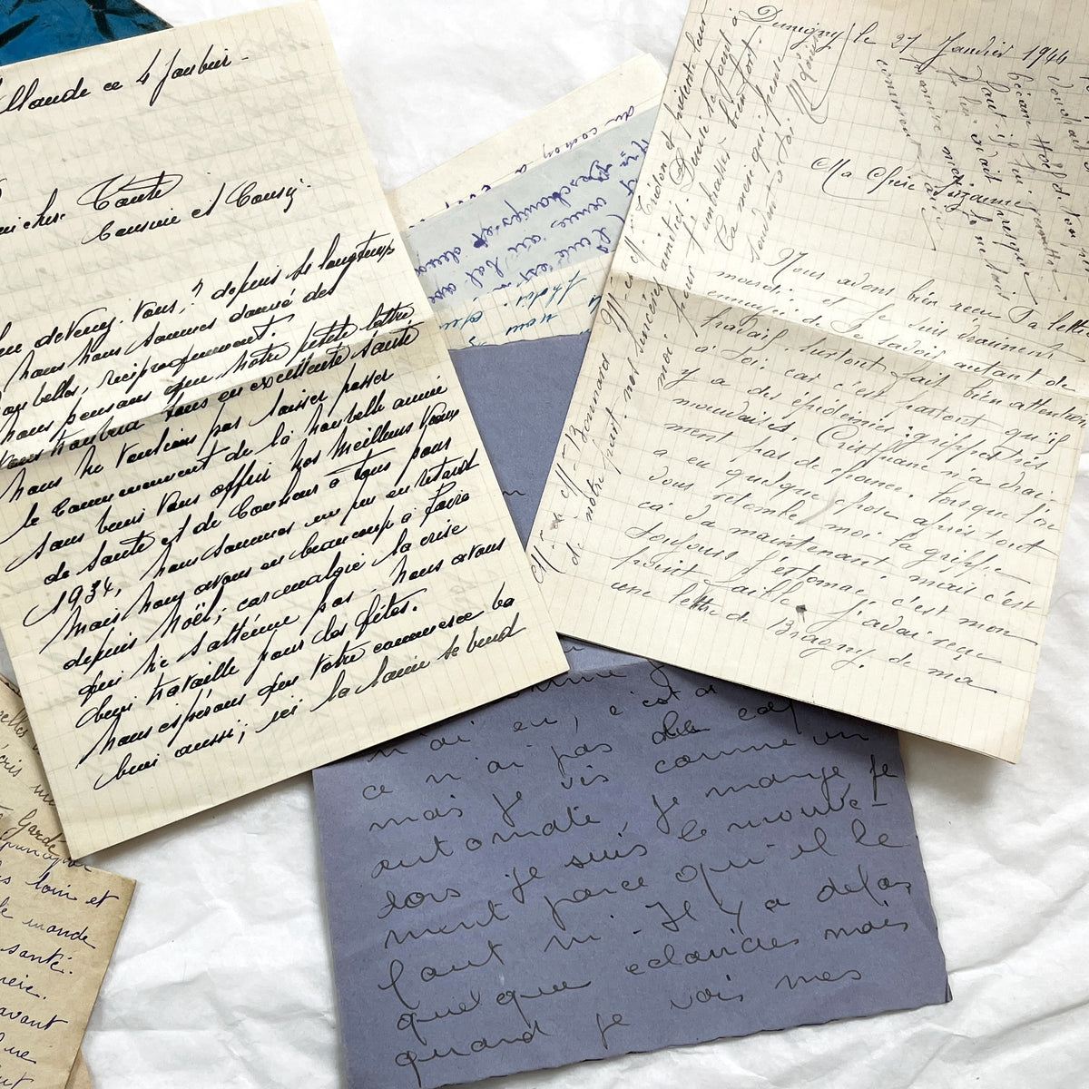 1940s - 20 French letters - Bundle of Antique French Letters – Handwritten 1940s Ephemera – Cursive Script, Ink, Mixed Paper Styles