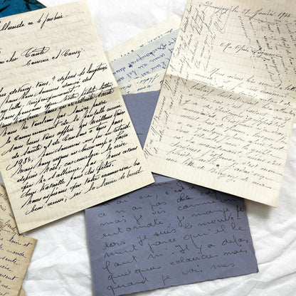 1940s - 20 French letters - Bundle of Antique French Letters – Handwritten 1940s Ephemera – Cursive Script, Ink, Mixed Paper Styles