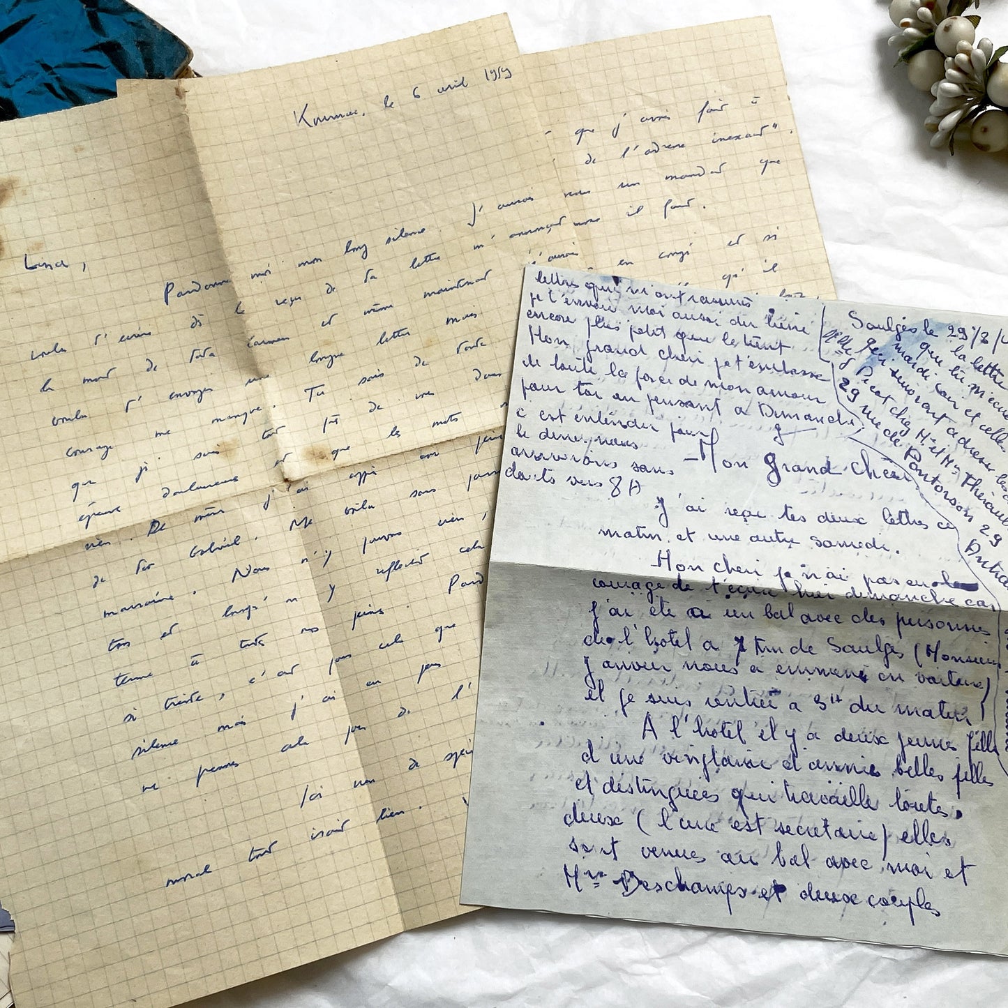 1940s - 20 French letters - Bundle of Antique French Letters – Handwritten 1940s Ephemera – Cursive Script, Ink, Mixed Paper Styles
