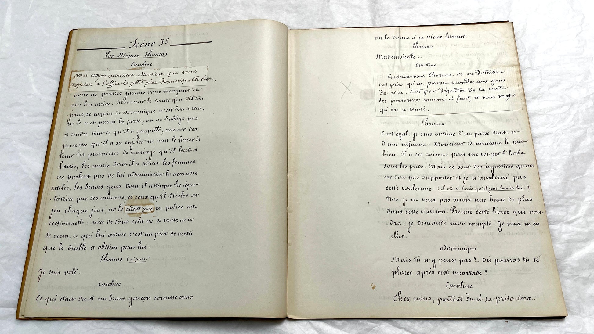 1930s French play script manuscript showing 'Acte 5ème' and handwritten text for a theater scene.