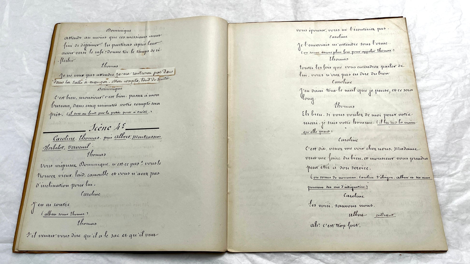 1930s French play script manuscript showing 'Acte 5ème' and handwritten text for a theater scene.