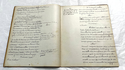 1930s French play script manuscript showing 'Acte 5ème' and handwritten text for a theater scene.