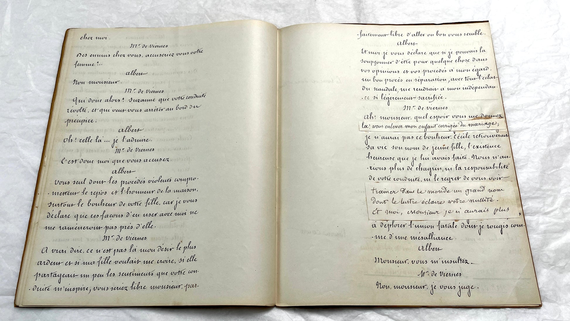 1930s French play script manuscript showing 'Acte 5ème' and handwritten text for a theater scene.