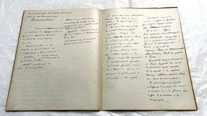 1930s French play script manuscript showing 'Acte 5ème' and handwritten text for a theater scene.
