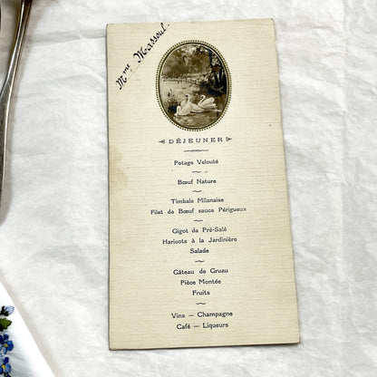 1910s - French Dinner and Lunch Menu - Elegant Vintage Event Card with Swans - Historical Culinary Document - WWI Era Fine Dining