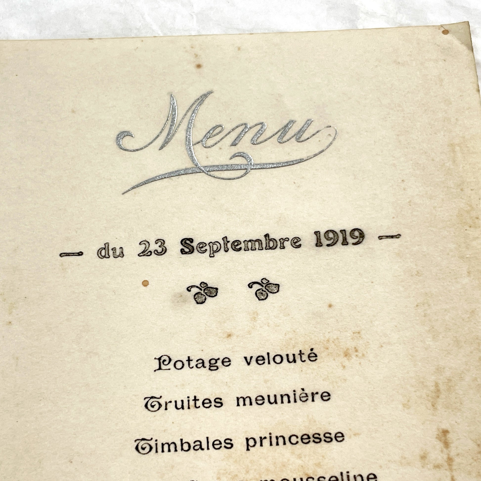 1910s - French Restaurant Menu Card - Fine Dining Experience - Historic Culinary Document - Dinner Program - Vintage Stylz