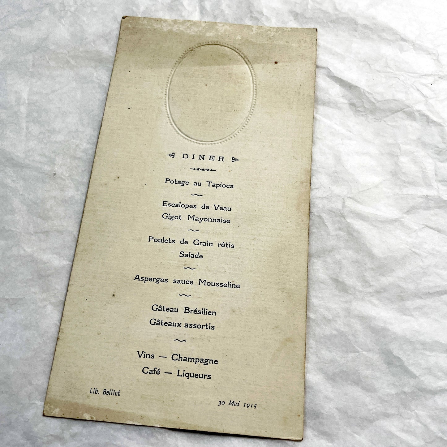 1910s - French Dinner and Lunch Menu - Elegant Vintage Event Card with Swans - Historical Culinary Document - WWI Era Fine Dining