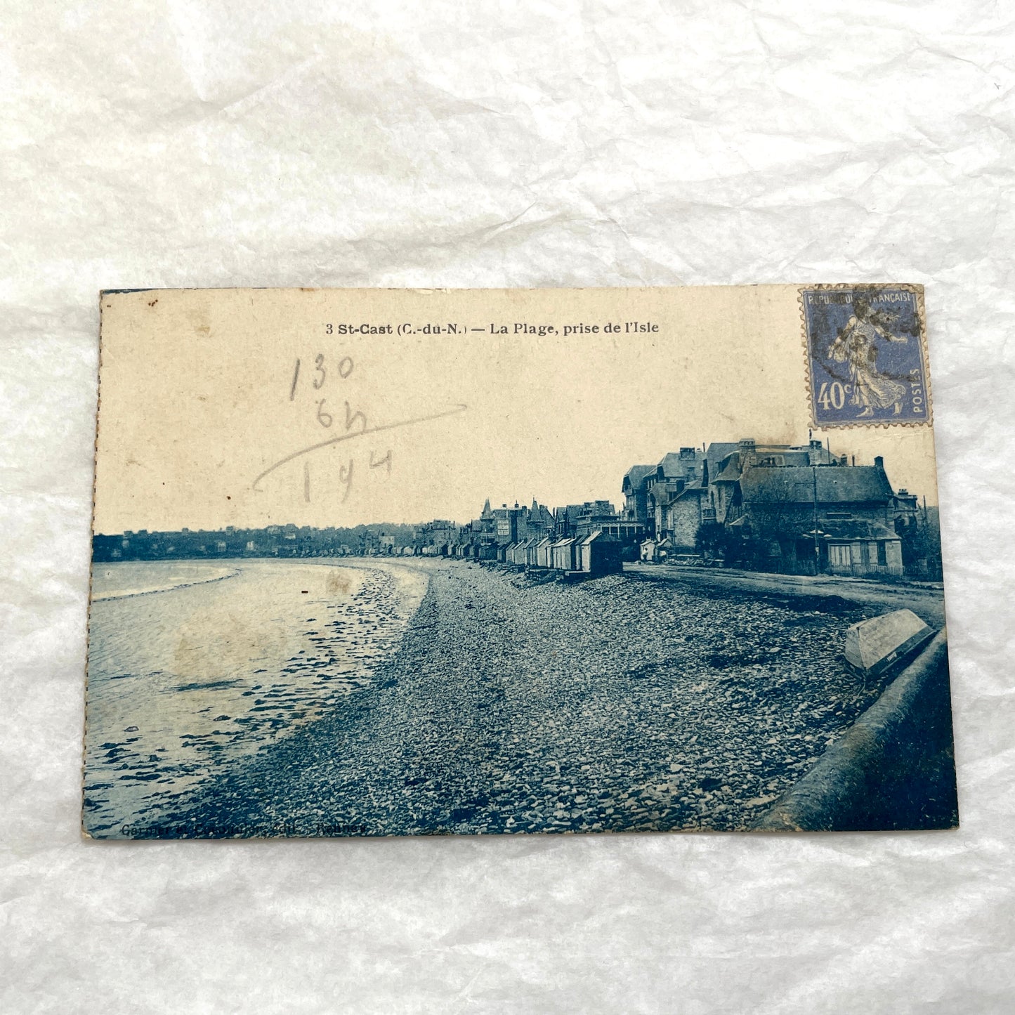 Two 1910s vintage French postcards featuring coastal scenes with beaches, seaside buildings, and dramatic cliffs.