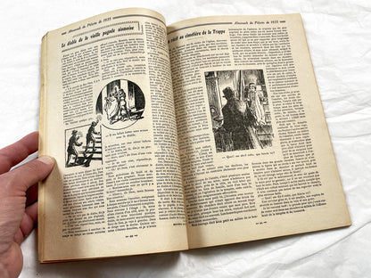 1930s - Vintage French Religious Almanac - Catholic Almanac - Illustrated Annual Book - Maison de la Bonne Presse - Historical - Collectible