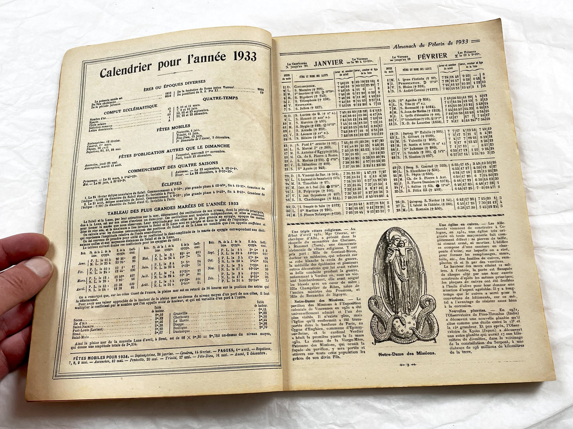 1930s - Antique 1933 French Catholic Pelerin Almanac - Vintage Religious Publication - Illustrated Calendar - Paris Good Press Collectible