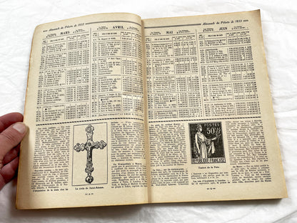 1930s - Antique 1933 French Catholic Pelerin Almanac - Vintage Religious Publication - Illustrated Calendar - Paris Good Press Collectible