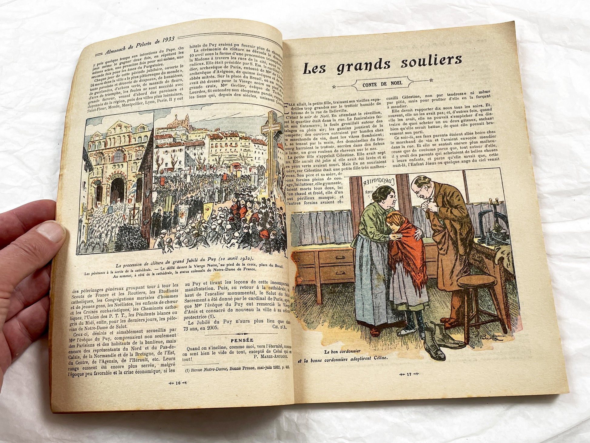 1930s - Antique 1933 French Catholic Pelerin Almanac - Vintage Religious Publication - Illustrated Calendar - Paris Good Press Collectible