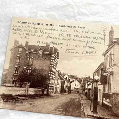 1910s French handwritten postcard with affectionate message, vintage personal correspondence ephemera.