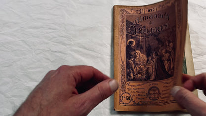 1920s - French Almanac - Religious Illustrated Annual - Nativity - Epiphany - WWI Map - Vintage French Book - Catholic Publication - 1923